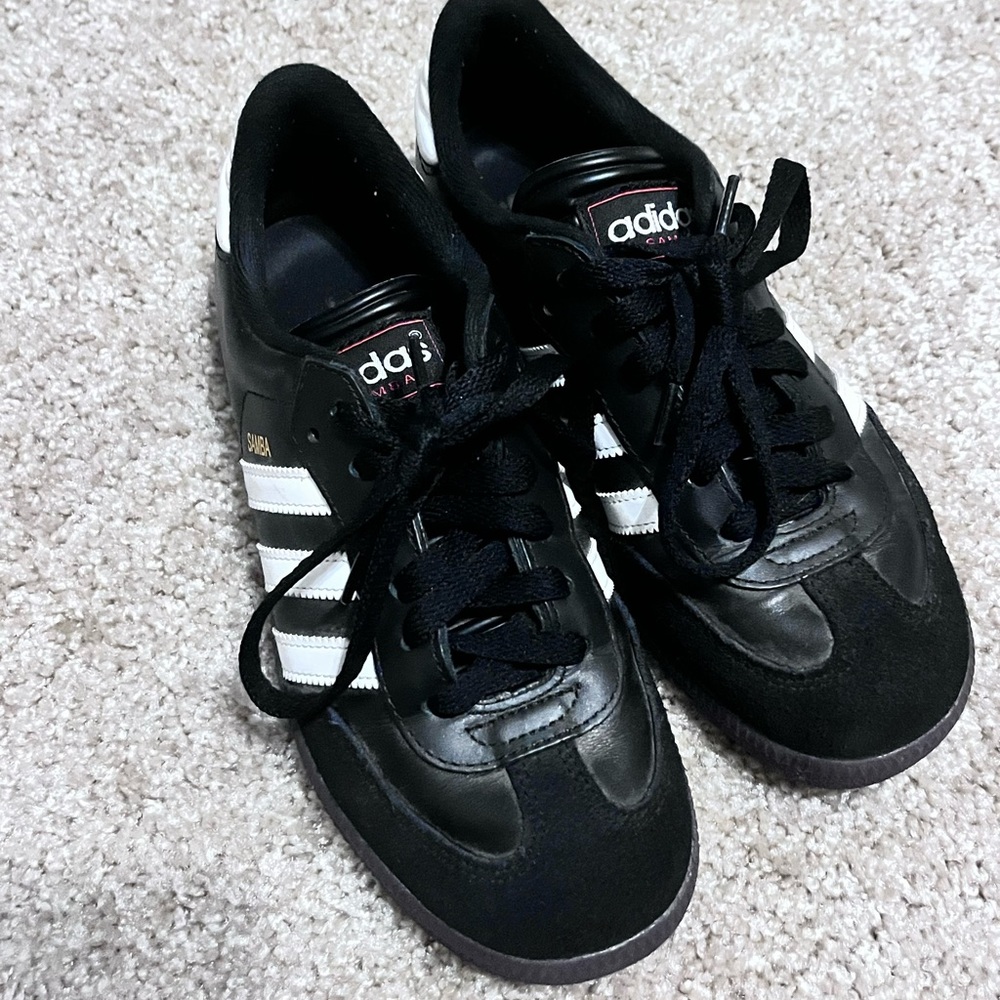 Adidas Samba
